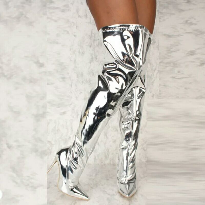 Personnalité de la mode Visage pointu Brillant