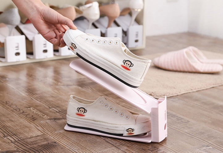 Étagère à chaussures