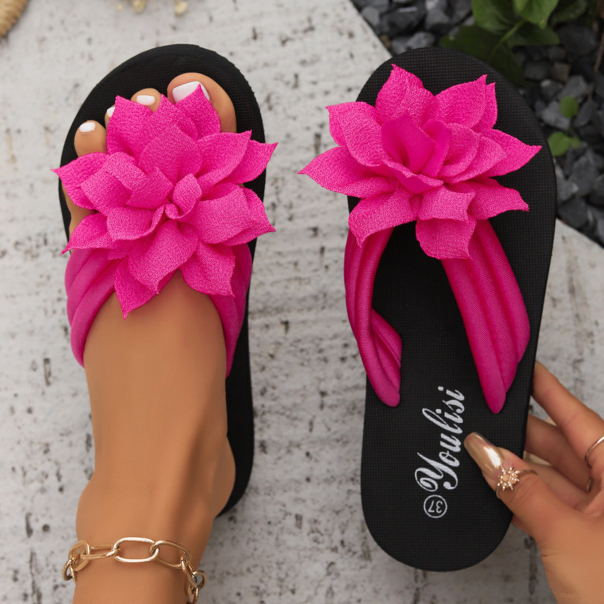 Tongs à bout ouvert pour femmes, grandes tailles