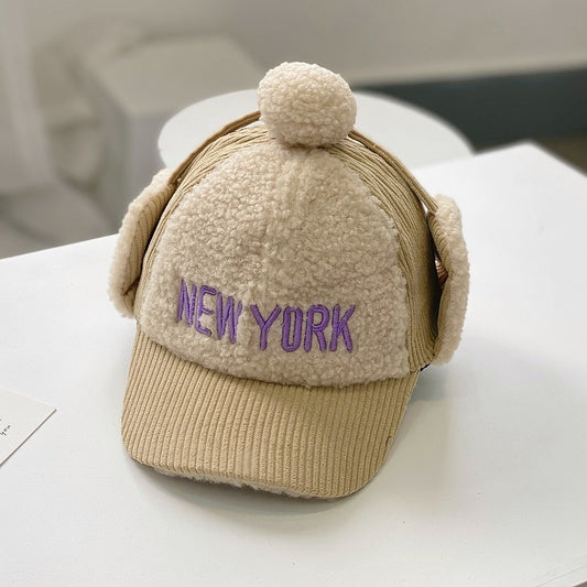 Bonnet chaud brodé en velours côtelé assorti pour enfant